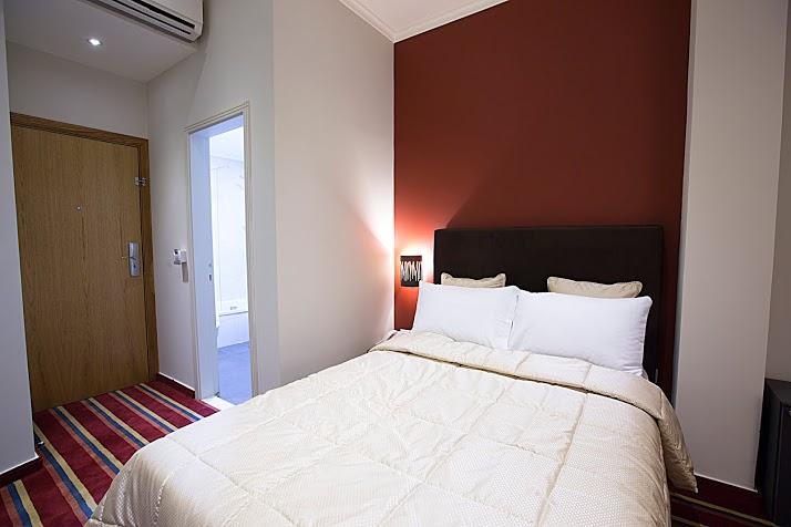 The J Hotel & Spa Beiroet Buitenkant foto